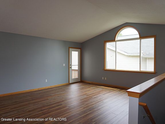 4th image of 7220 Glen Terra Dr #58