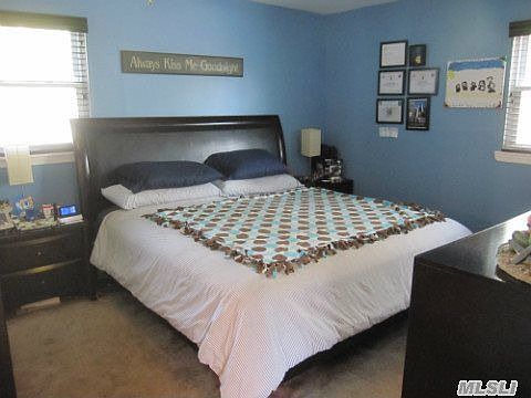 5th image of 23 Camille Ln