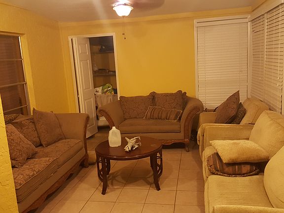 3rd image of 14701 Pine Glen Cir