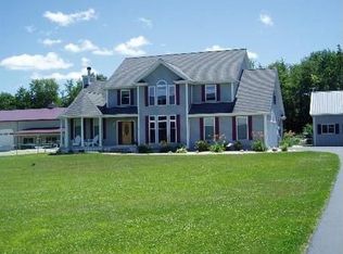 4122 E 21st Rd, Sheridan, IL 60551