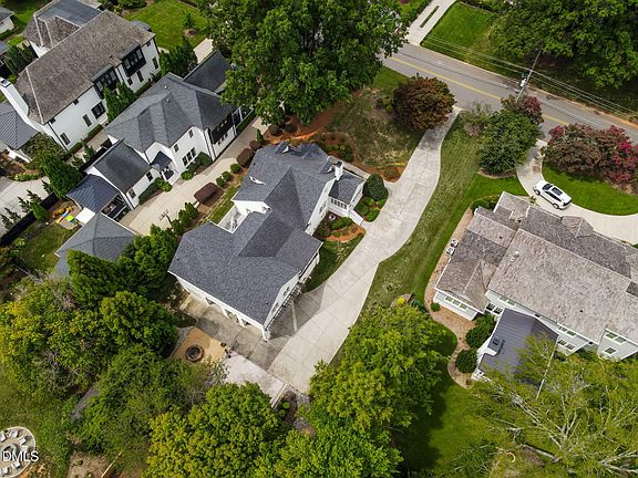 3rd image of 1328 Brooks Ave