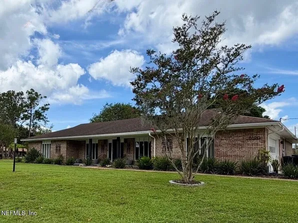 8620 SAN SERVERA Drive W, Jacksonville, FL 32217