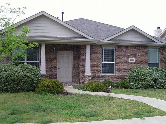 2nd image of 2930 Clear Creek Dr