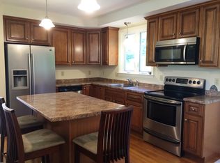 31 Alpine Rd, Plymouth, MA 02360