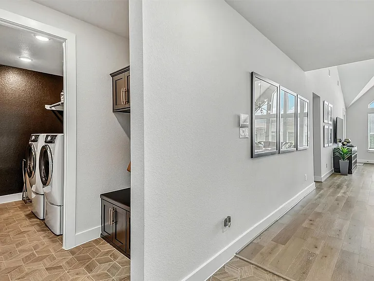 29703 Bur Creek Ln — Photo 21