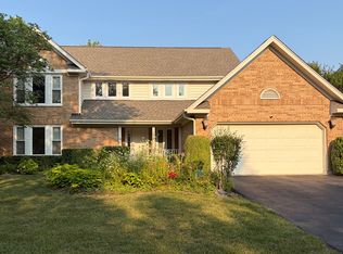 737 Joel Ln, Buffalo Grove, IL 60089