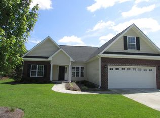 101 Lynden Ln, New Bern, NC 28560