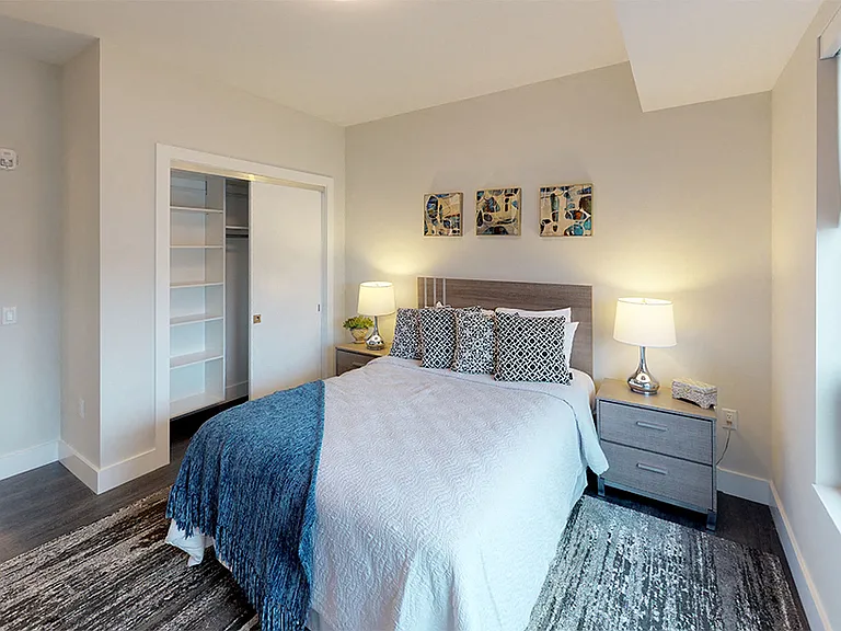 Grand Street Lofts — Photo 9