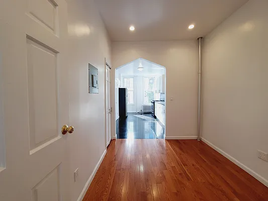 Rented by Corcoran | media 16