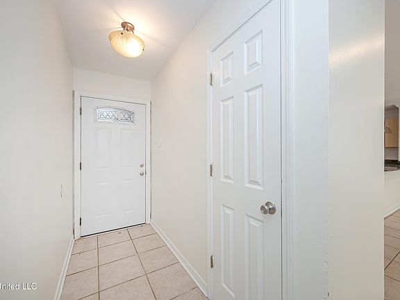 5th image of 205 Halstead Rd