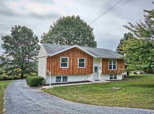 50 Bertha Dr, Steelton, PA 17113