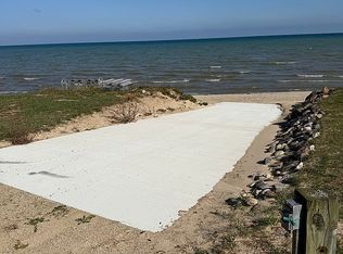3690 Lakeshore Rd, Deckerville, MI 48427