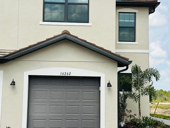 5th image of 14262 Pine Lodge Ln