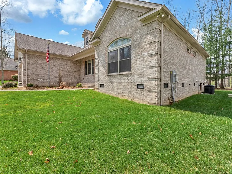109 Fox Pen Way — Photo 22
