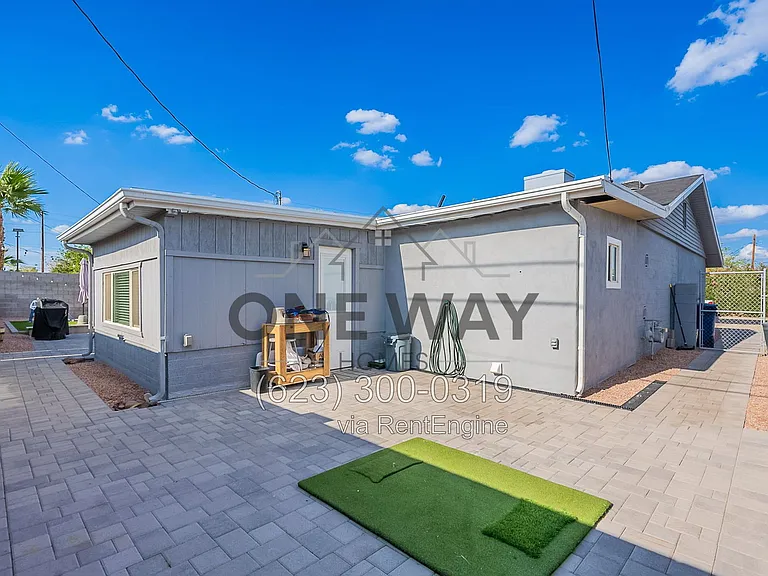 1830 N McAllister Ave — Photo 41