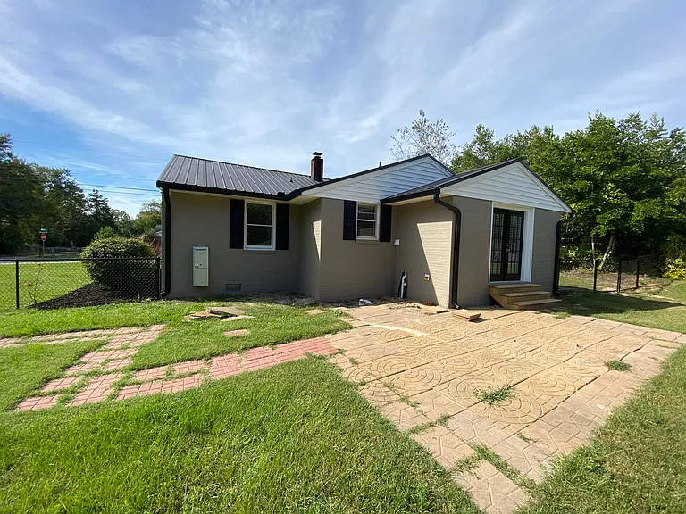 3501 Rainbow St — Photo 24