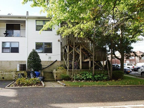 2nd image of 339B Harold St #2