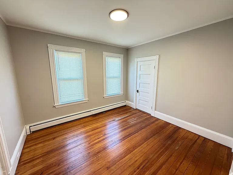 4 Adams St #1 — Photo 8