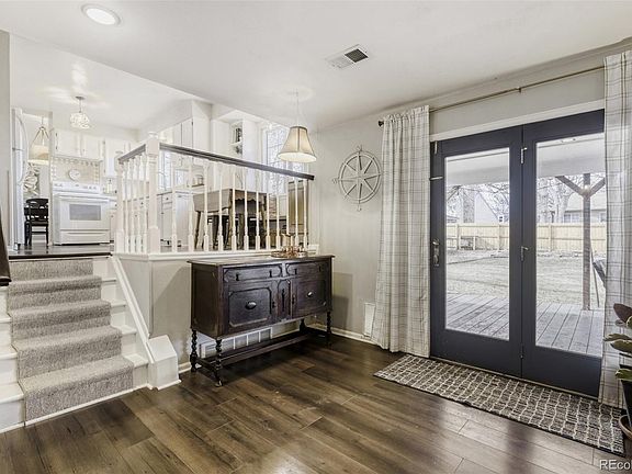 3rd image of 3213 Silverthorne Drive