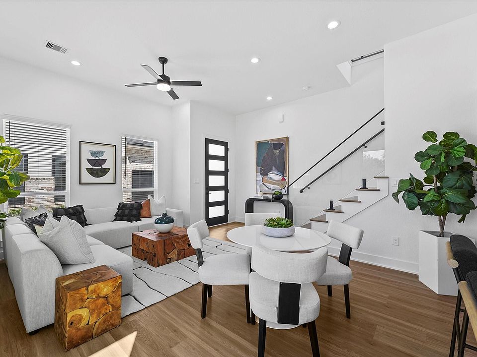 1st image of 2598 W Tidwell Rd