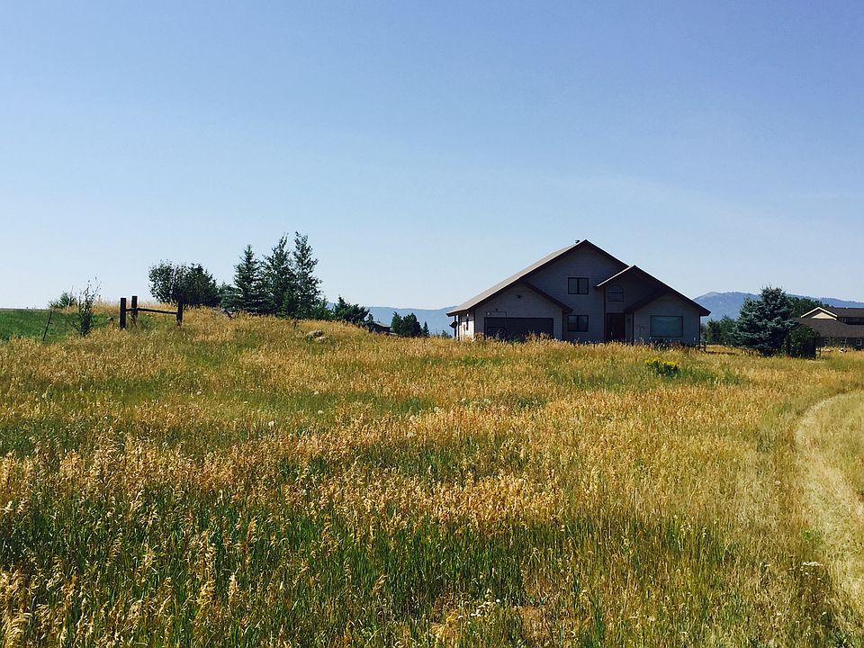 Home on 4+ acres