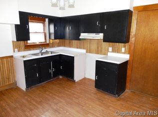 767 Bedwell St, Jacksonville, IL 62650