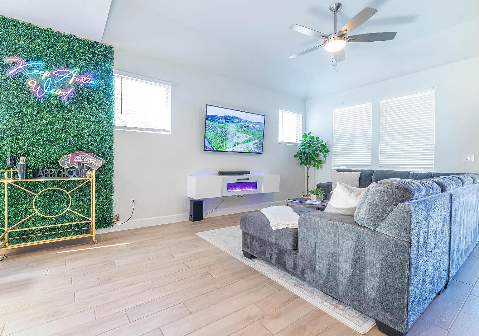 8600 Cottage Rose Dr — Photo 3