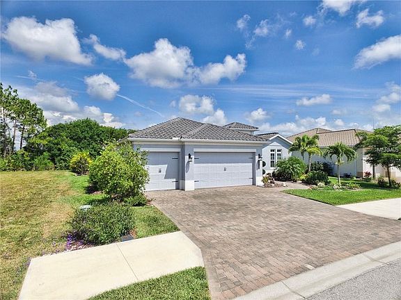3rd image of 13505 Brilliante Dr