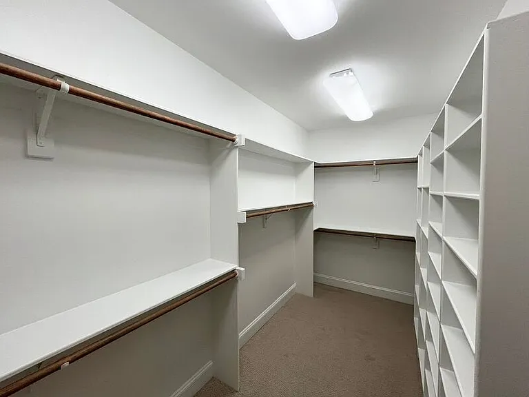 1205 Enderbury Dr — Photo 26