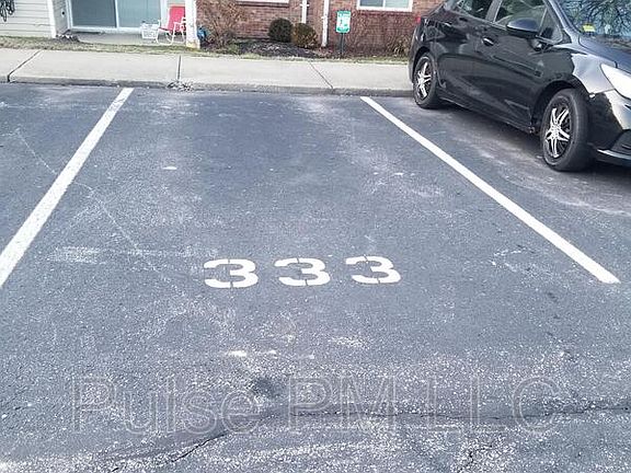 5th image of 440 Lakeview Dr Unit 11