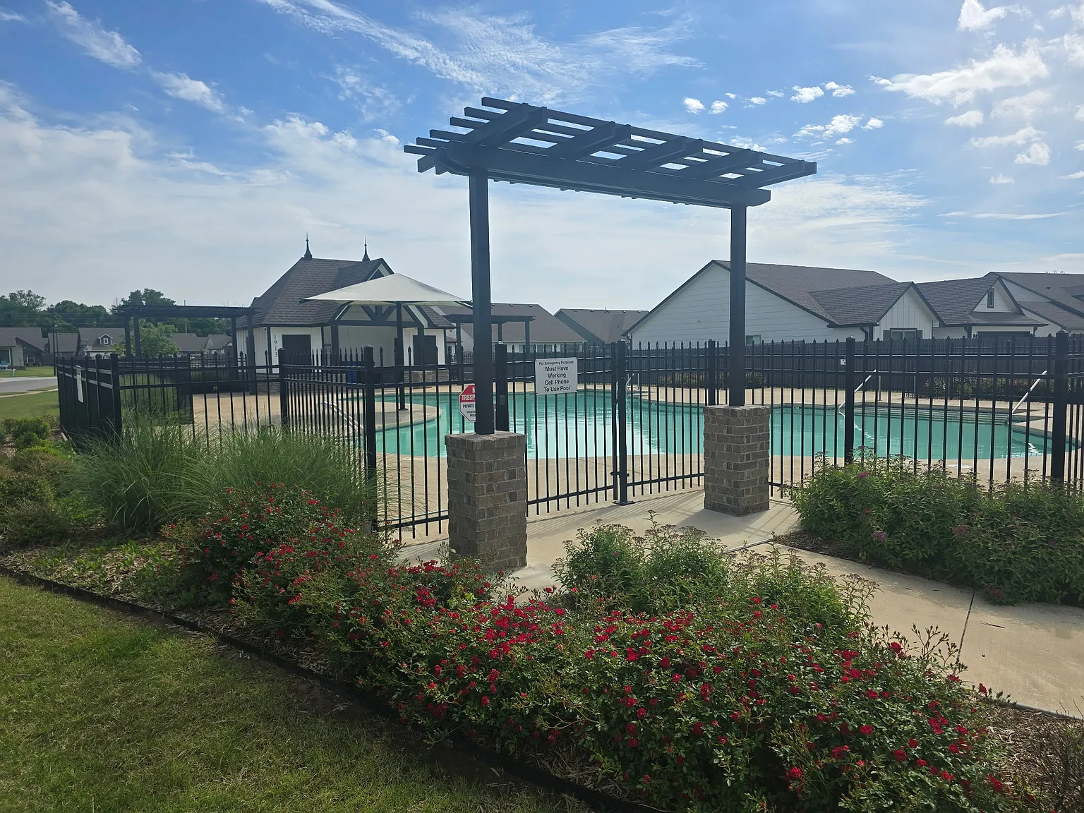 3 bed, 1875 sqft, $2,250 — Photo 3