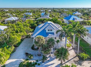 580 Sea Oats Dr, Sanibel, FL 33957