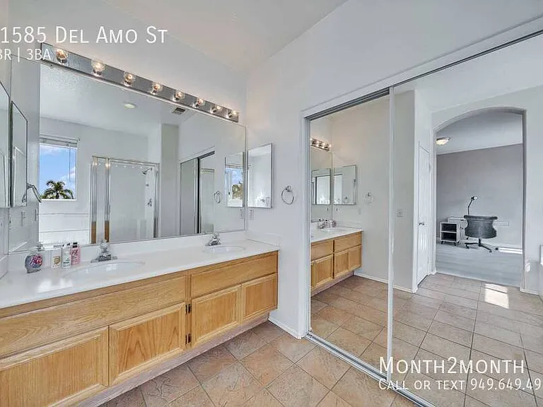 21585 Del Amo St — Photo 28