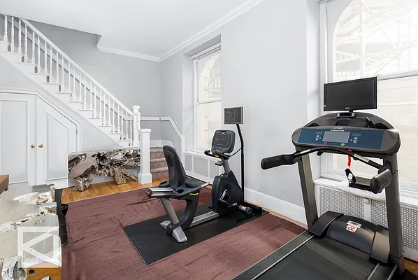 Sold by Douglas Elliman | media 23
