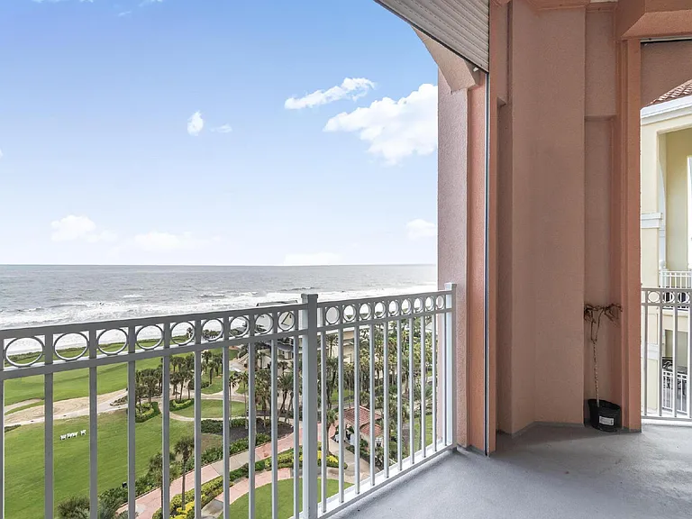 200 Ocean Crest Dr #1111 — Photo 40