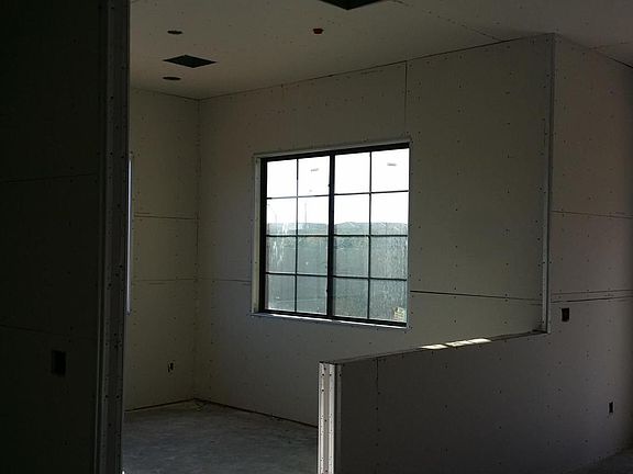 5th image of 4241 N Pebble Creek Pkwy Unit 40