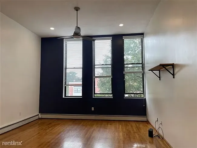 2 bed, 955 sqft, $2,750 — Photo 4