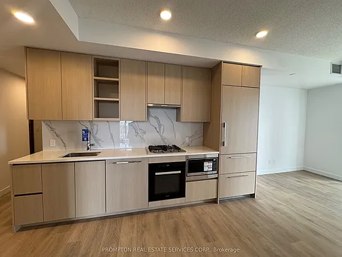 68 Esther Shiner Blvd Photo 1