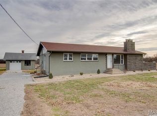 4437 Fosterburg Rd, Alton, IL 62002