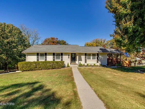 1346 Mimosa Dr, Louisville, TN 37777