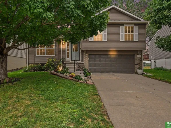 12906 Vernon Ave, Omaha, NE 68164