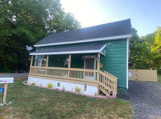 179 Liberty Cir, Hartwell, GA 30643