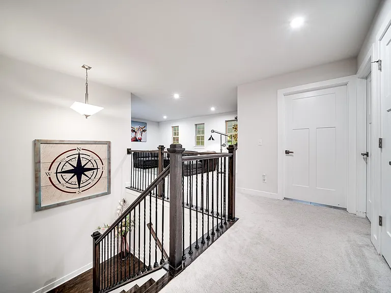 9224 Stepping Stone Dr — Photo 37