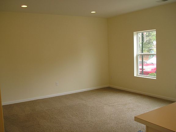 5th image of 1005 Brittany Drive # Fl 1ST