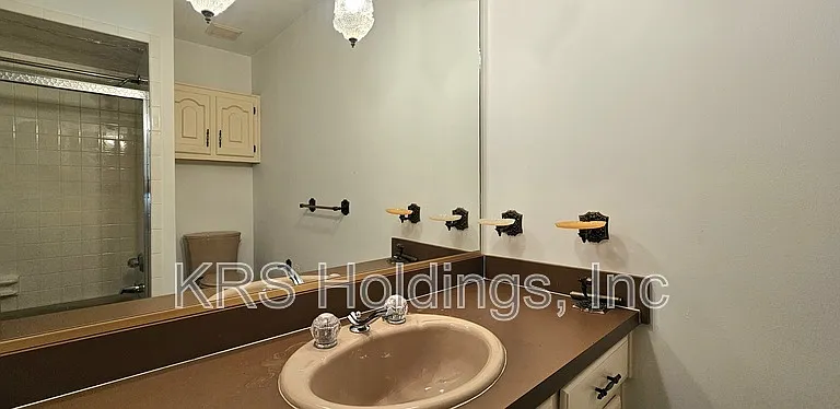 1029 Dulcie Ave — Photo 25