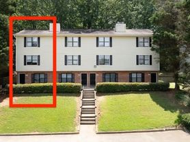 3102 Destin Cir
