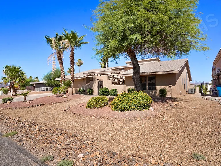 749 Paseo Granada — Photo 3