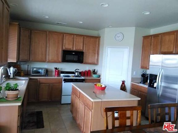 4th image of 15735 Desert Poppy Ln
