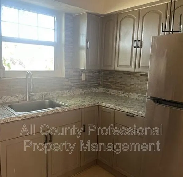 7891 Sheridan St — Photo 2