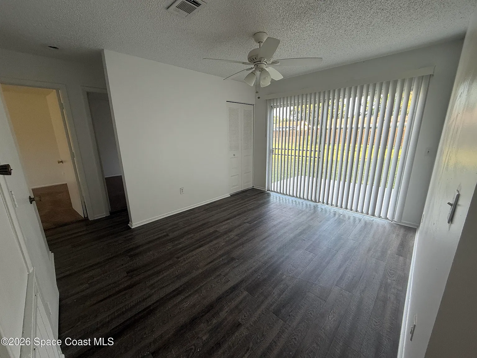 2 bed, 1.5 bath, 888 sqft, $1,500 — Photo 4